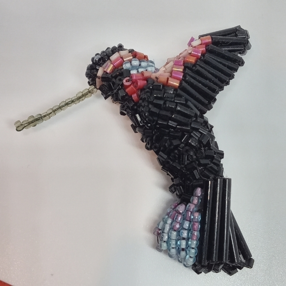 * vintage antique handmade seed beaded Hummingbird brooch pin
